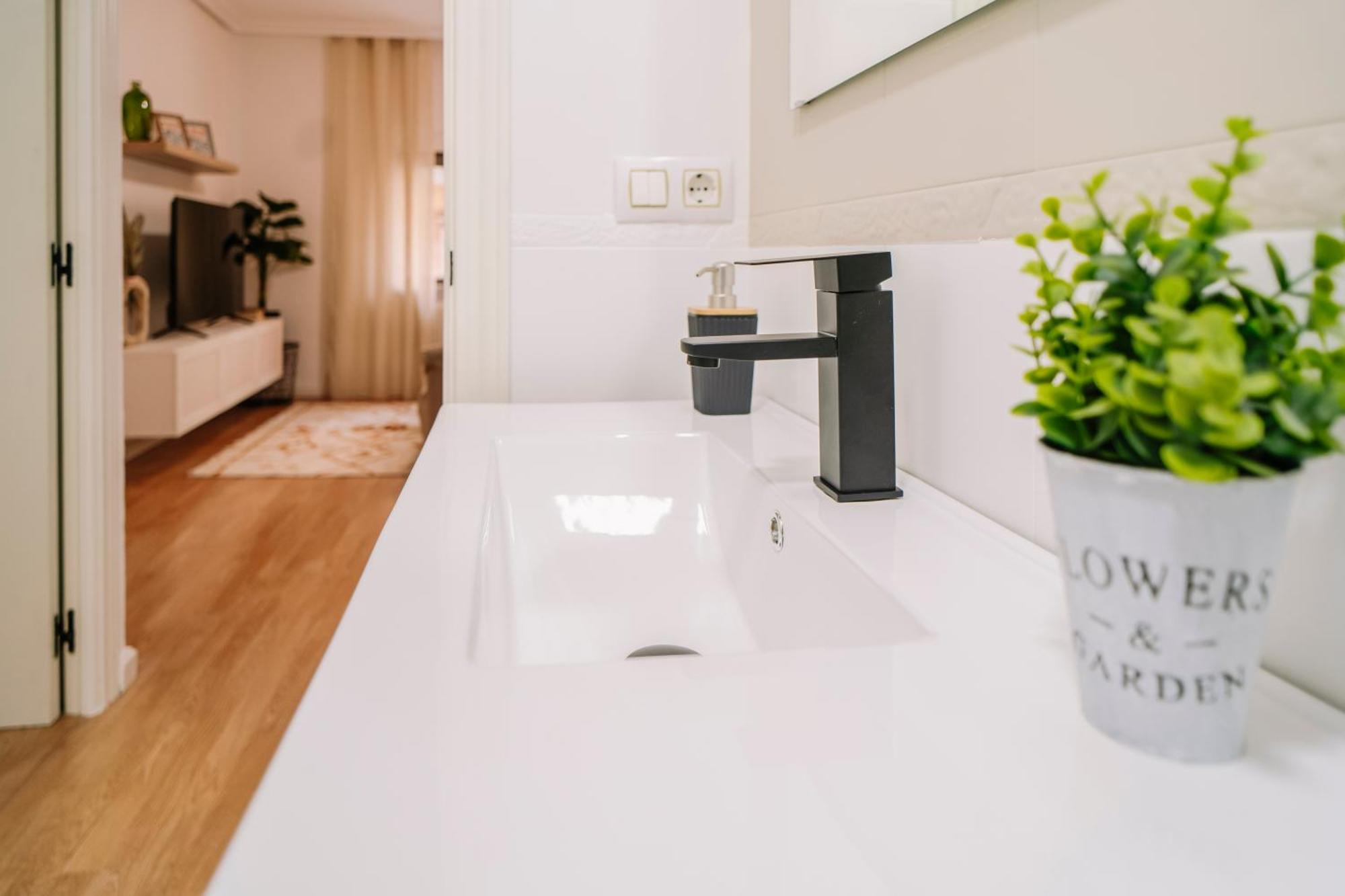 Colchones Premium - Wifi 1gbps - Ubicacion Estrategica - Tranquilo Y Luminoso - Teletrabajo Appartement Salamanque